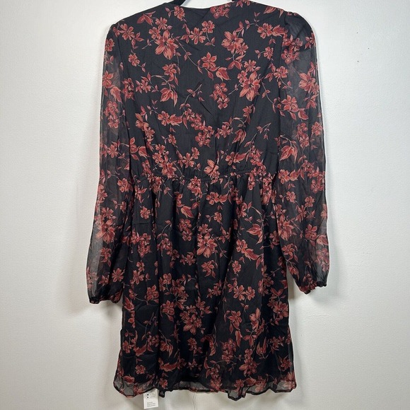 NWT Cupshe Floral Long Sleeve Dress Women's Size Medium Black Red - Picture 4 of 8